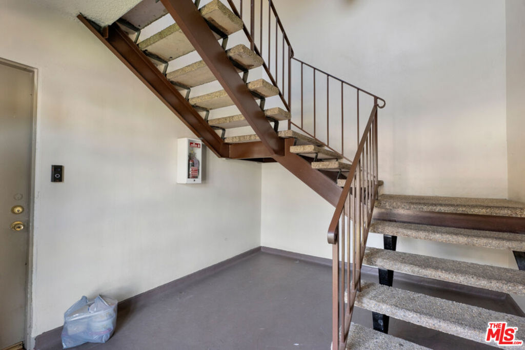 4316 Edenhurst Avenue