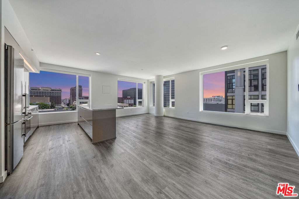1050 S Grand Avenue 709