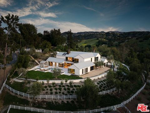 24172 Lupin Hill Road Hidden Hills CA 91302