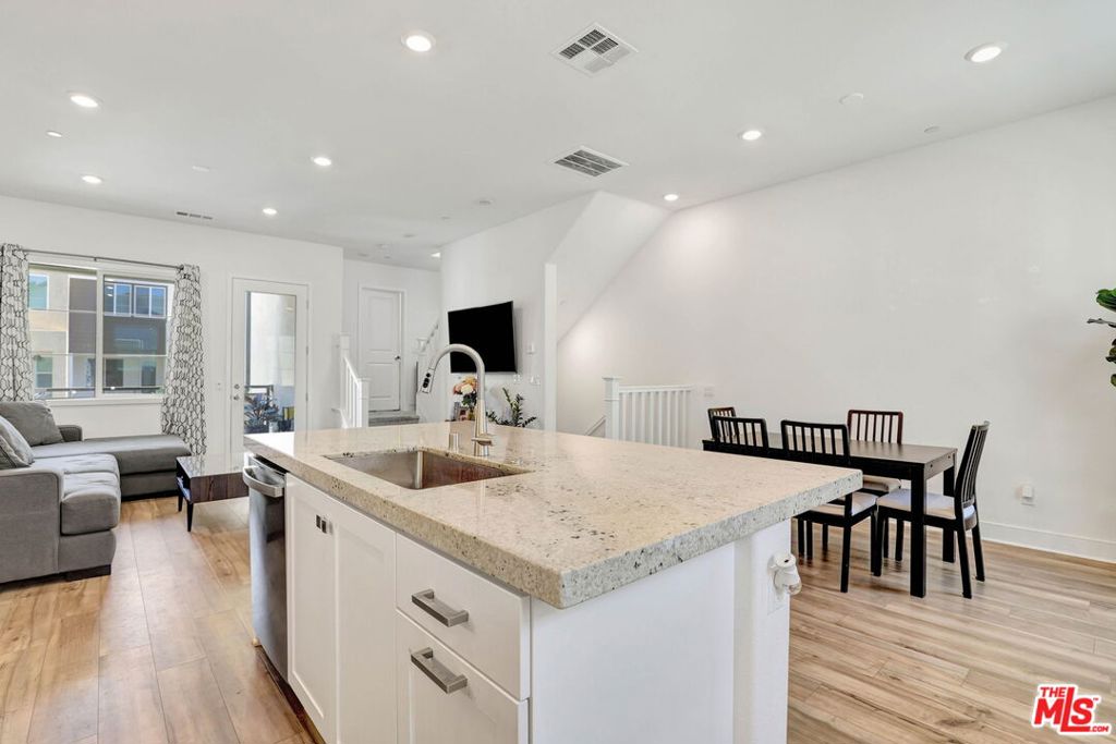 27408 Horizon View Lane