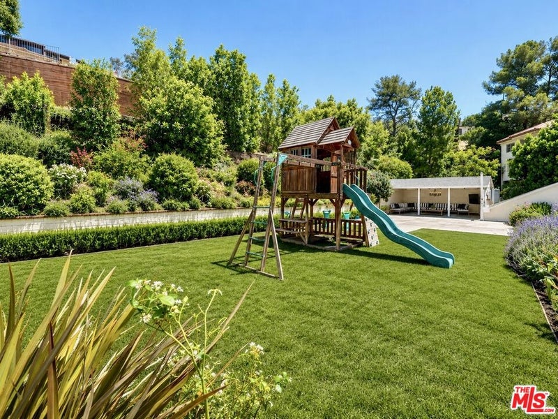 1627 Arbor Drive