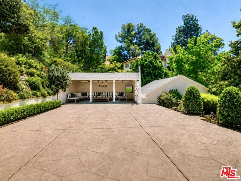 1627 Arbor Drive
