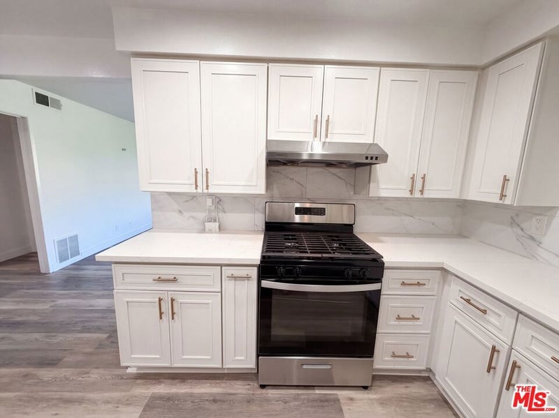 12927 Lariat Lane