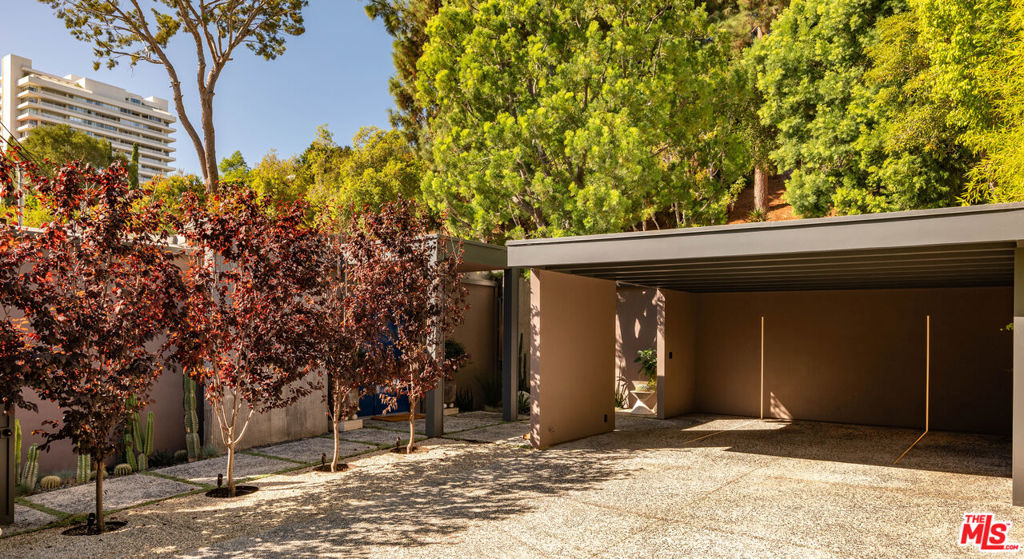 9210 Cordell Drive