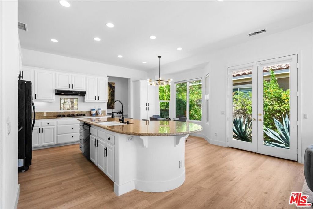 65 Shoreline Drive