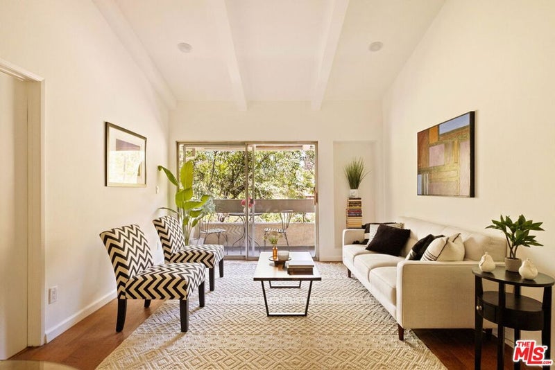 2700 Cahuenga Boulevard 4303