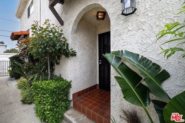 1443 25TH ST APT 4, SANTA MONICA, CA 90404 - Image 9624d01d497cdc0eb6dd59900a42071f/1173083470