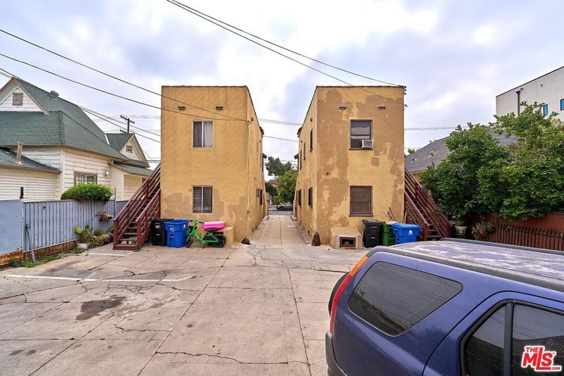 1125 S Ardmore Avenue