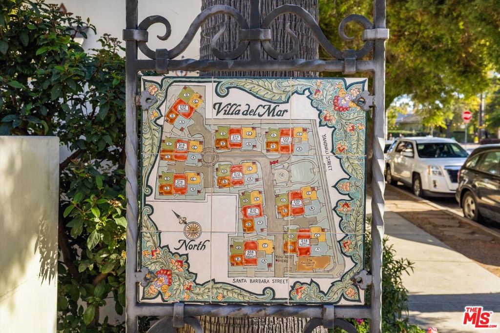 218 Santa Barbara Street D