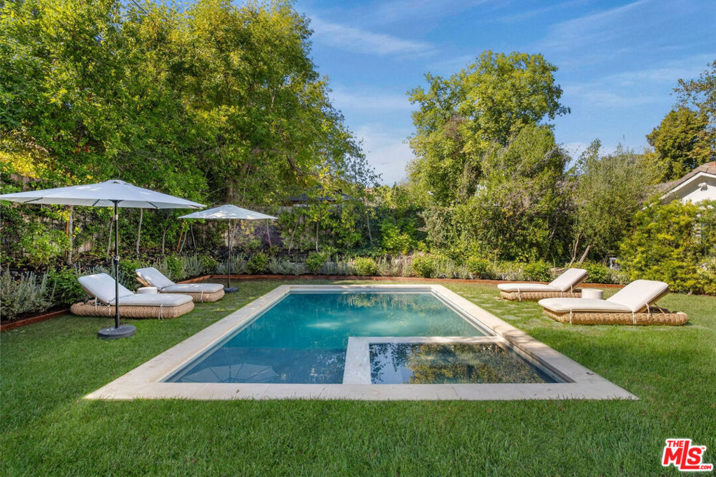 14664 Valley Vista Boulevard