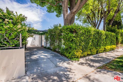 416 Norwich Drive West Hollywood CA 90048