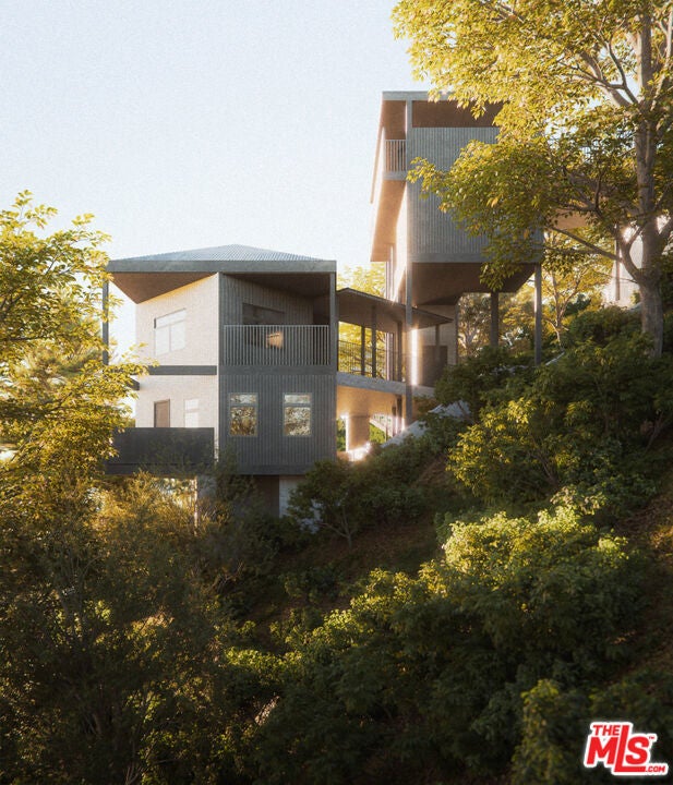 7207 Woodrow Wilson Drive