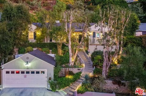1528 Forest Knoll Drive Los Angeles CA 90069