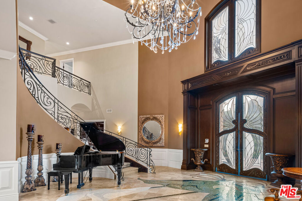 25315 Prado De Los Suenos