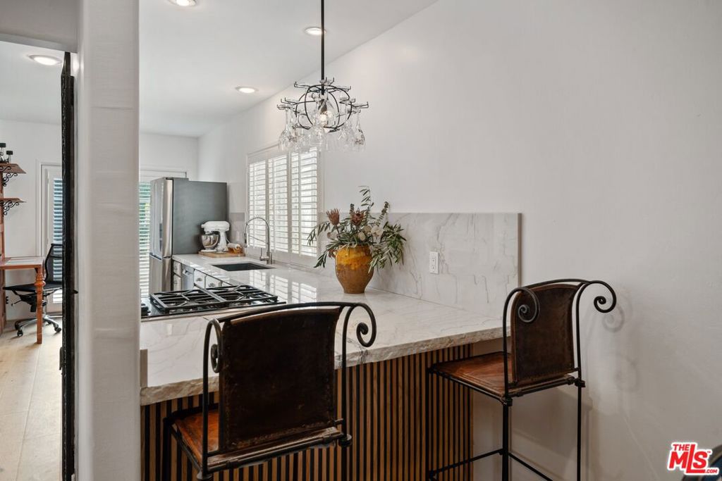 Properties 3 2116 3rd Street