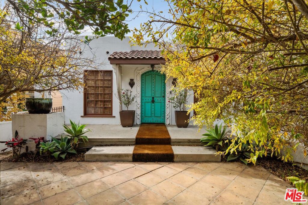 Properties 1 2116 3rd Street