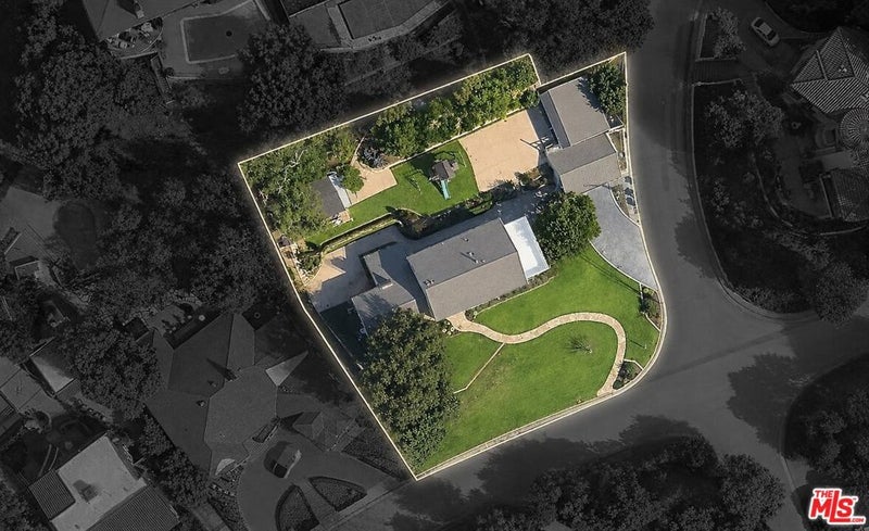 1627 Arbor Drive