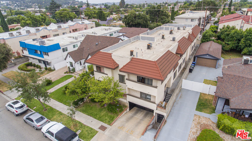 Properties 4 517 Fischer Street