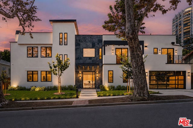 1325 Thayer Avenue, Los Angeles