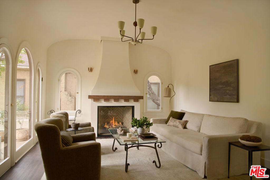 Properties 3 1764 E Orange Grove Boulevard