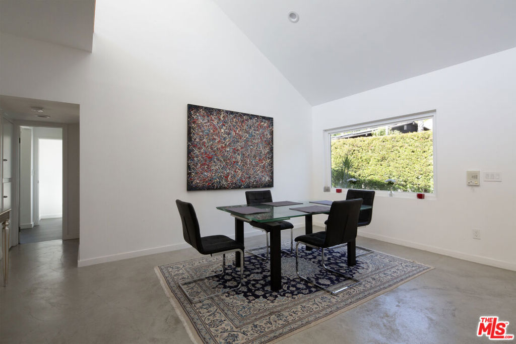 5518 Tuxedo Terrace