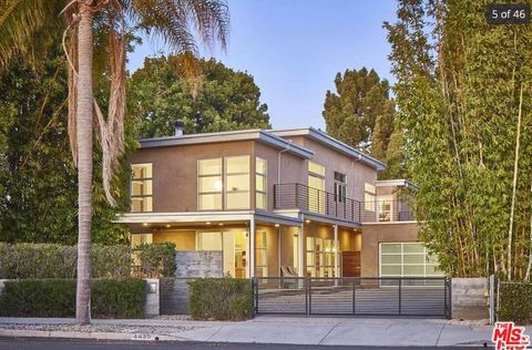 4430 Lindblade Drive Los Angeles CA 90066