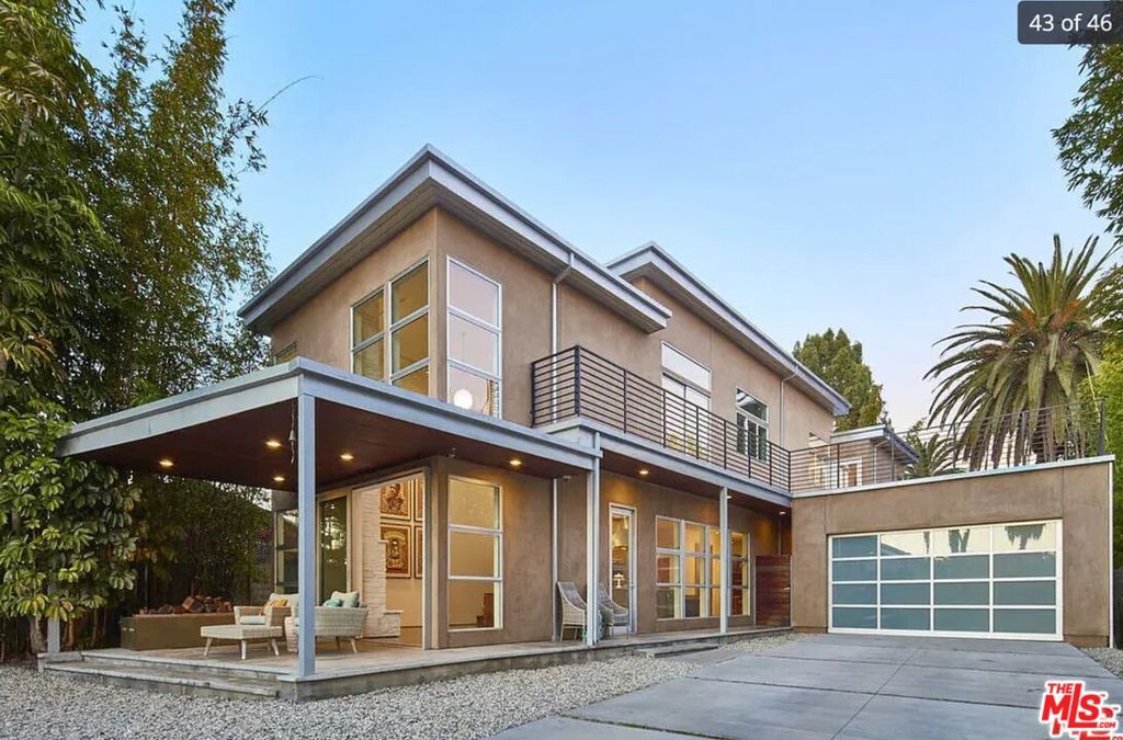 4430 Lindblade Drive