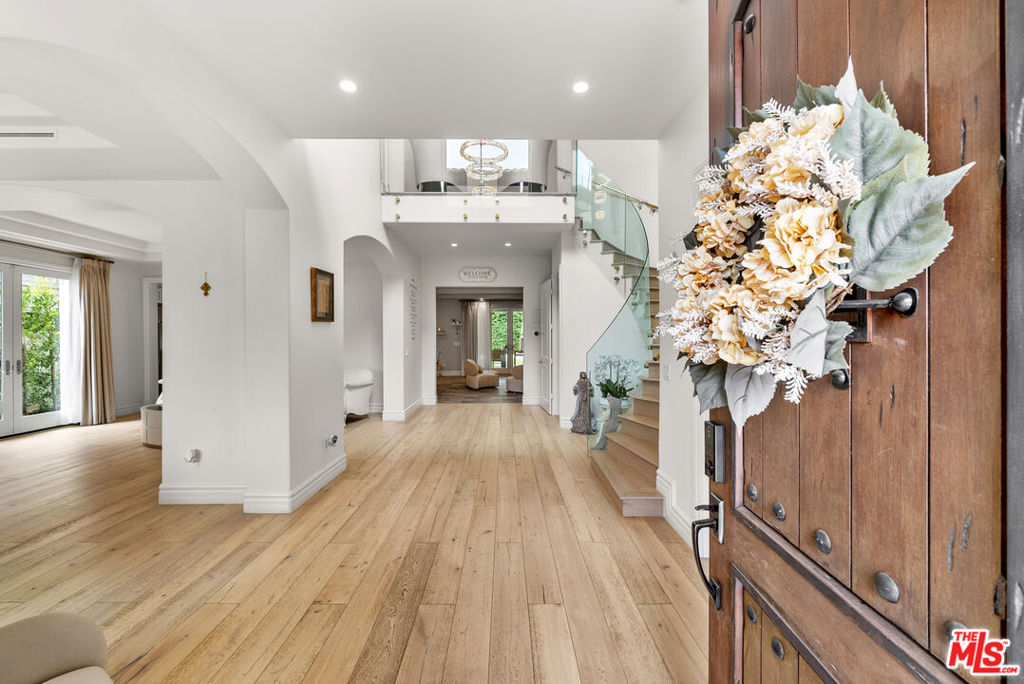 Properties 1 717 S Los Robles Avenue