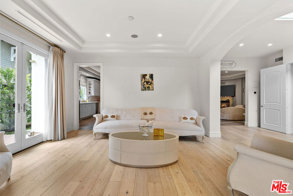 Properties 3 717 S Los Robles Avenue