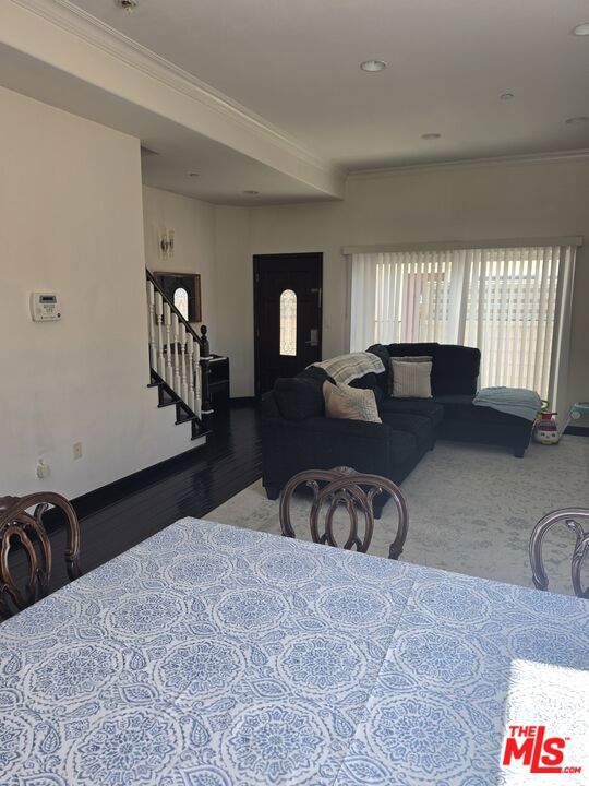 13360 Burbank Boulevard 10