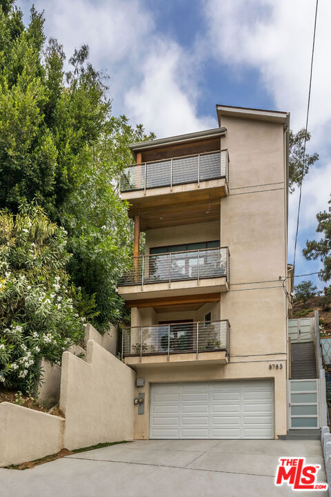 Properties 2 8783 Lookout Mountain Avenue