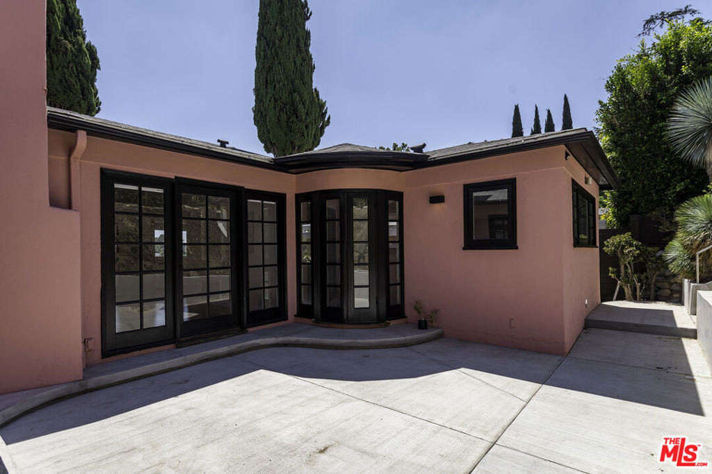 3110 Berkeley Circle