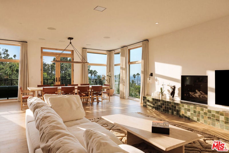 5698 Holly Oak Drive