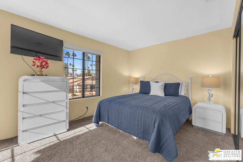 2701 E Mesquite Avenue Q74