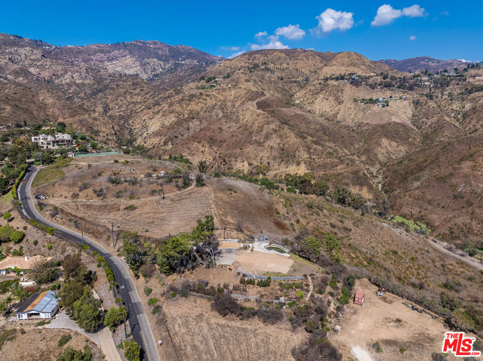 22105 Carbon Mesa Road