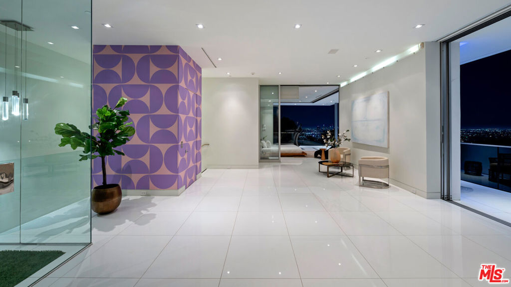 Properties 4 7080 Mulholland Drive