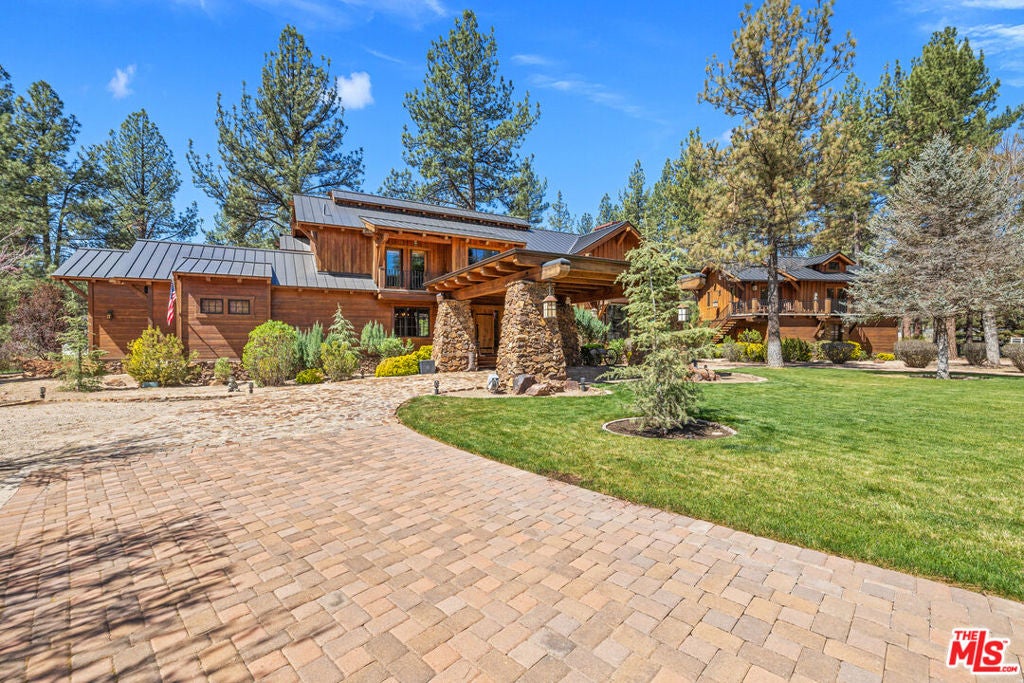 35849 Butterfly Peak Road