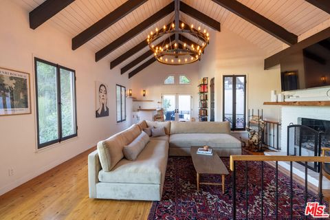 3214 Windsor Avenue Los Angeles CA 90039
