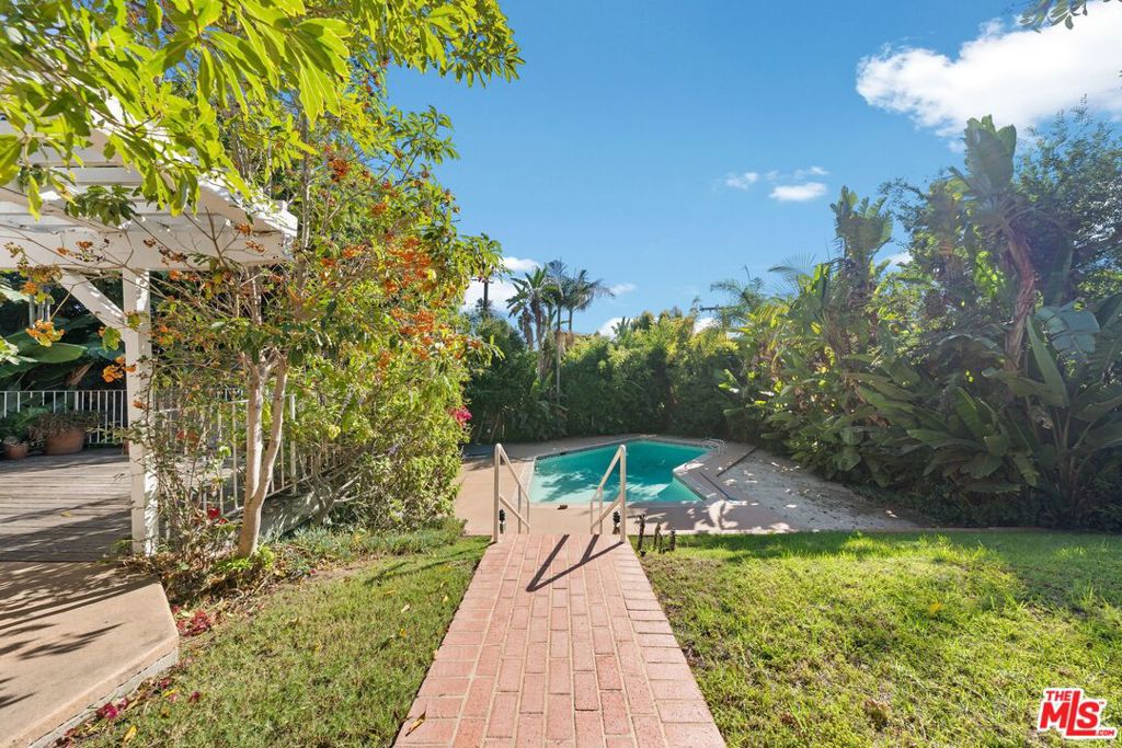 10116 Cheviot Drive