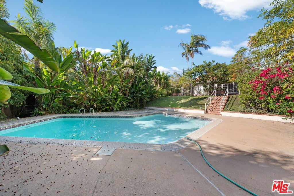 10116 Cheviot Drive