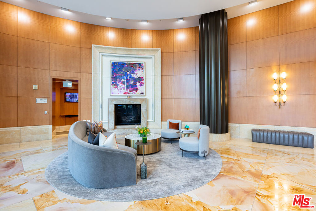 Properties 1 1 W Century Drive 23B