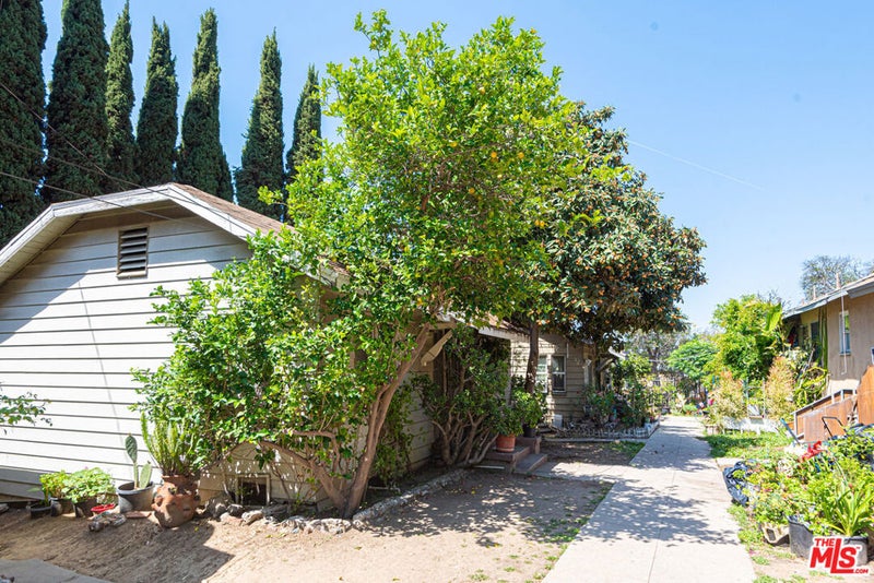 1305 Laveta Terrace