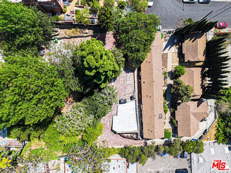 1305 Laveta Terrace