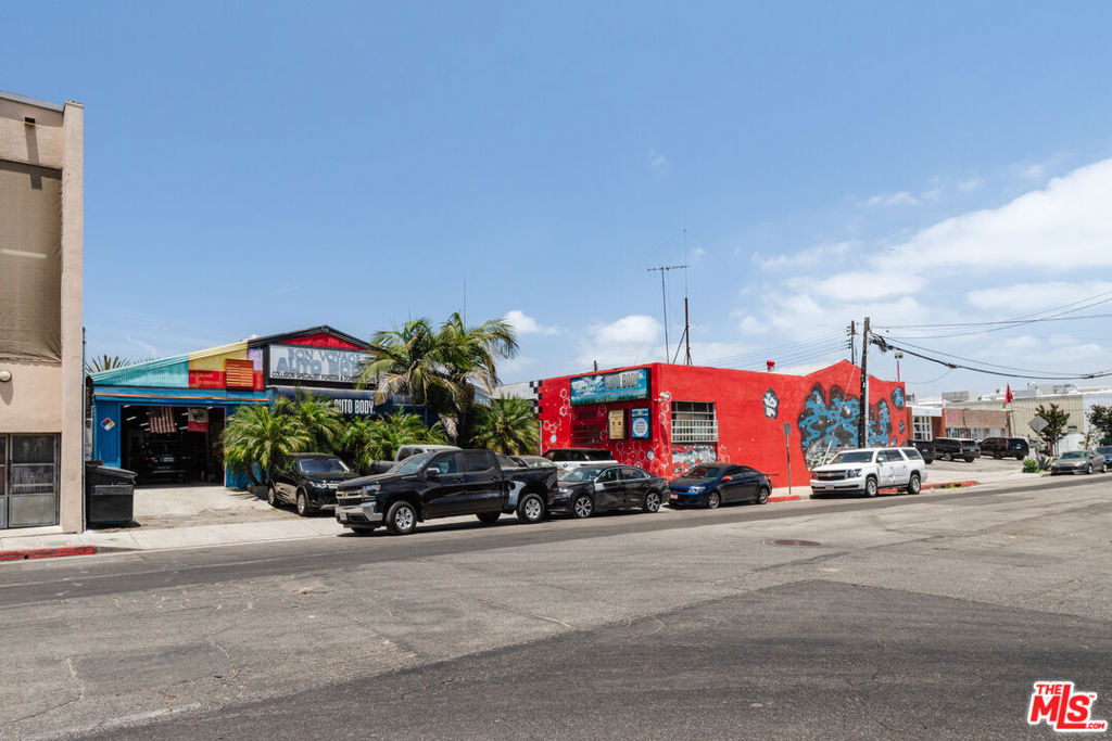 2319 Michigan Avenue