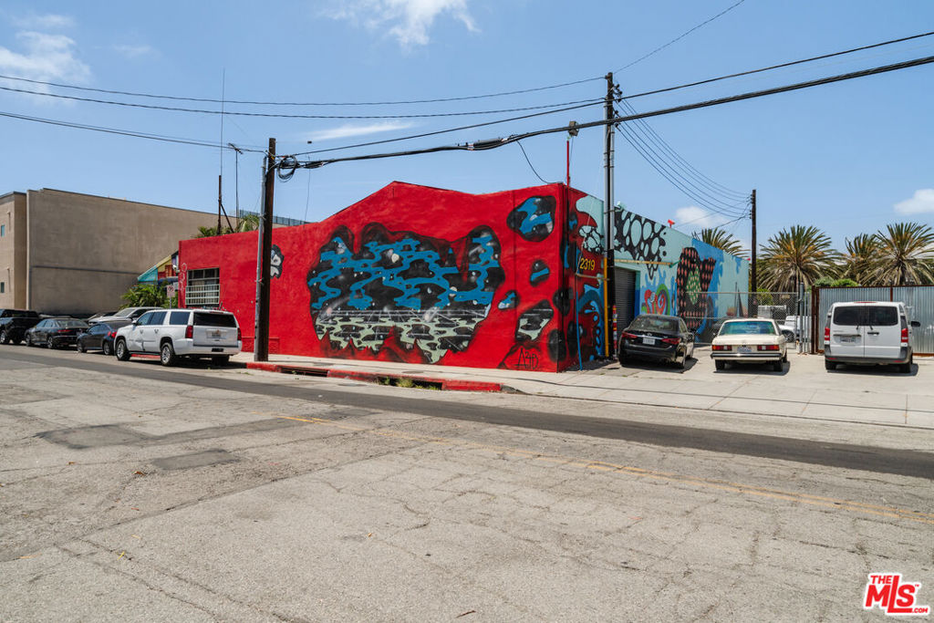 2319 Michigan Avenue