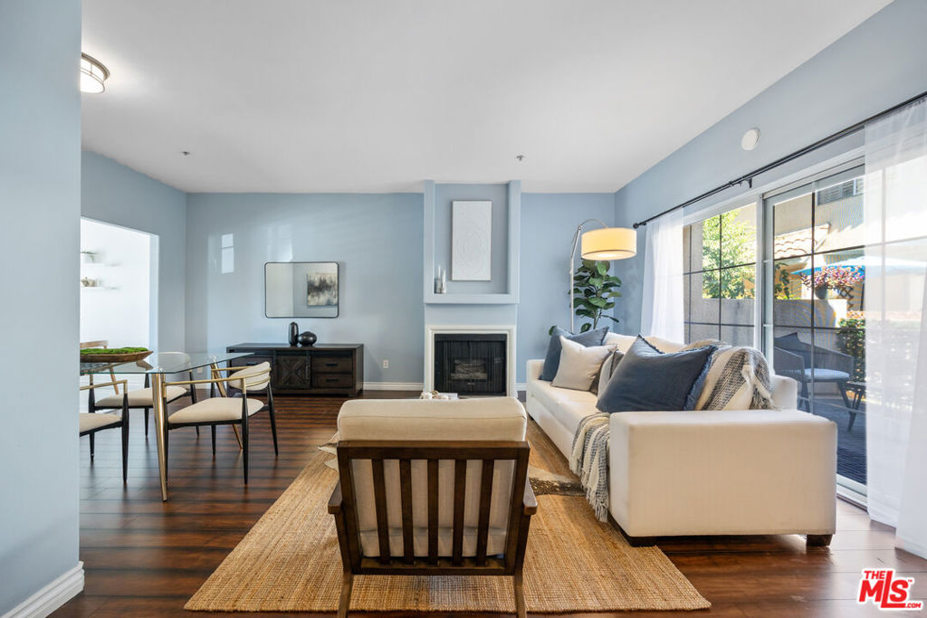 14365 Foothill Boulevard 7