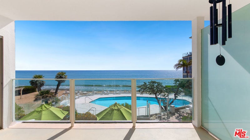 22548 Pacific Coast Highway 203