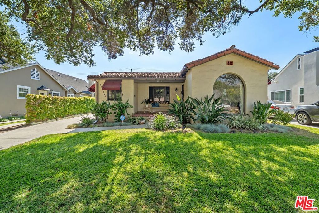 1119 Bella Vista Avenue