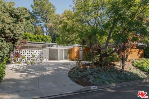 3122 Nichols Canyon Road Los Angeles CA 90046