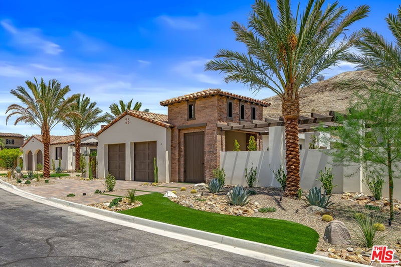 24 Santa Rosa Mountain Lane